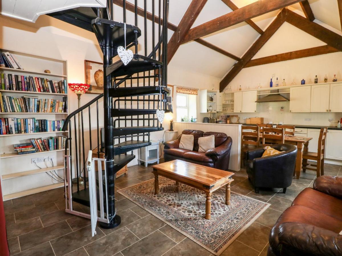 Llannor Bwthyn Y Dderwen Oak Cottage מראה חיצוני תמונה